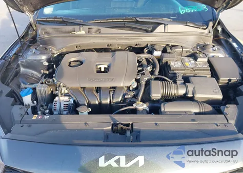 2024 Kia Forte Lx z USA, uszkodzony, nr VIN 3KPF24AD0RE687823